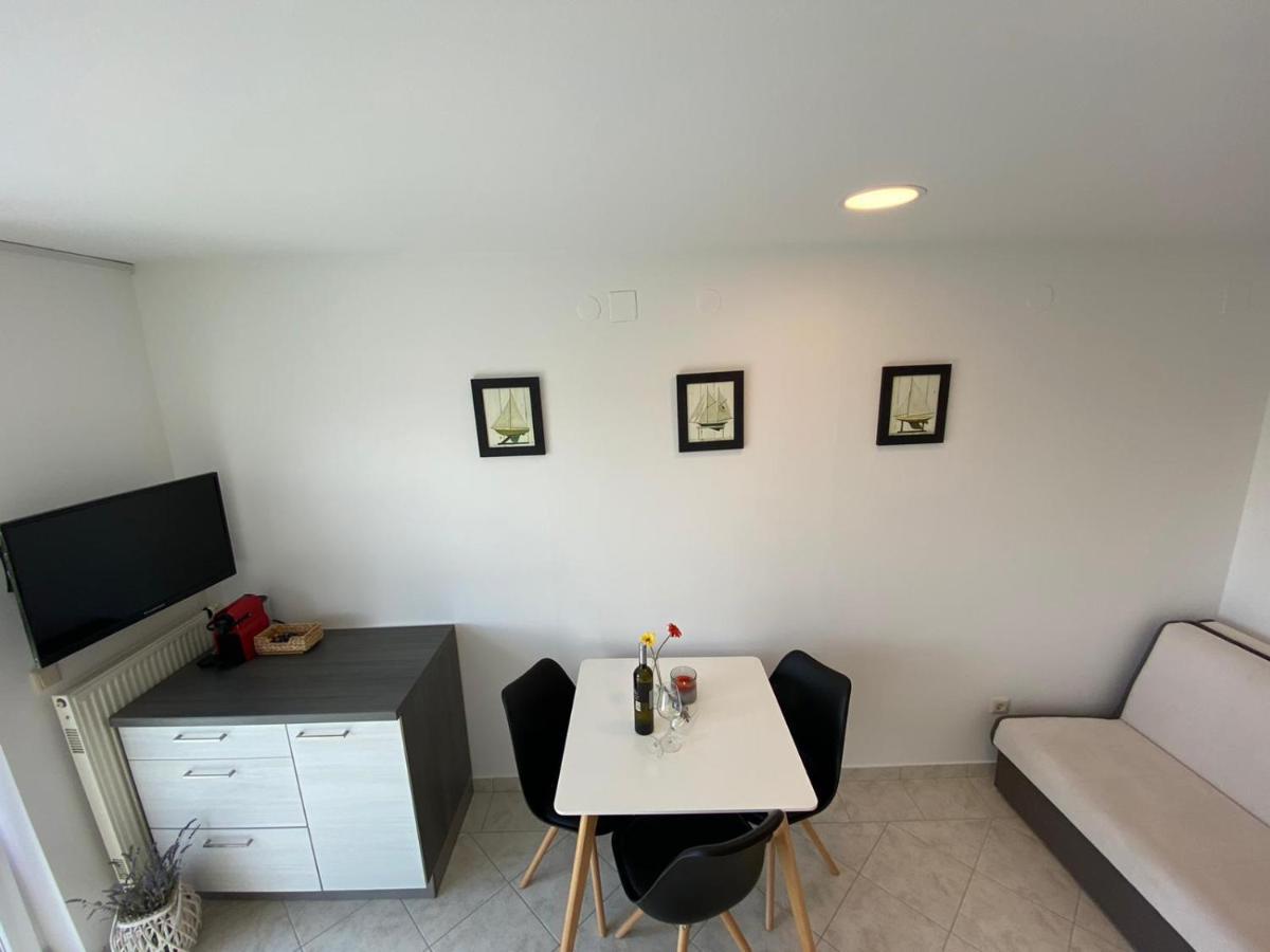 Apartment Bianca Premantura Istrien Екстер'єр фото